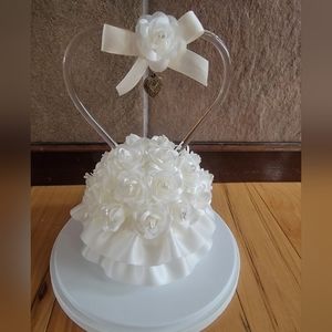 Wedding cake topper